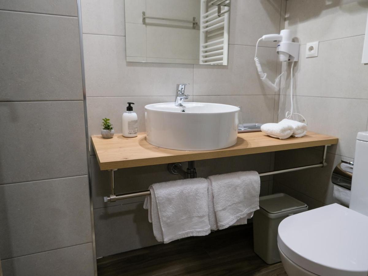 Alianza Suites 马德里 外观 照片