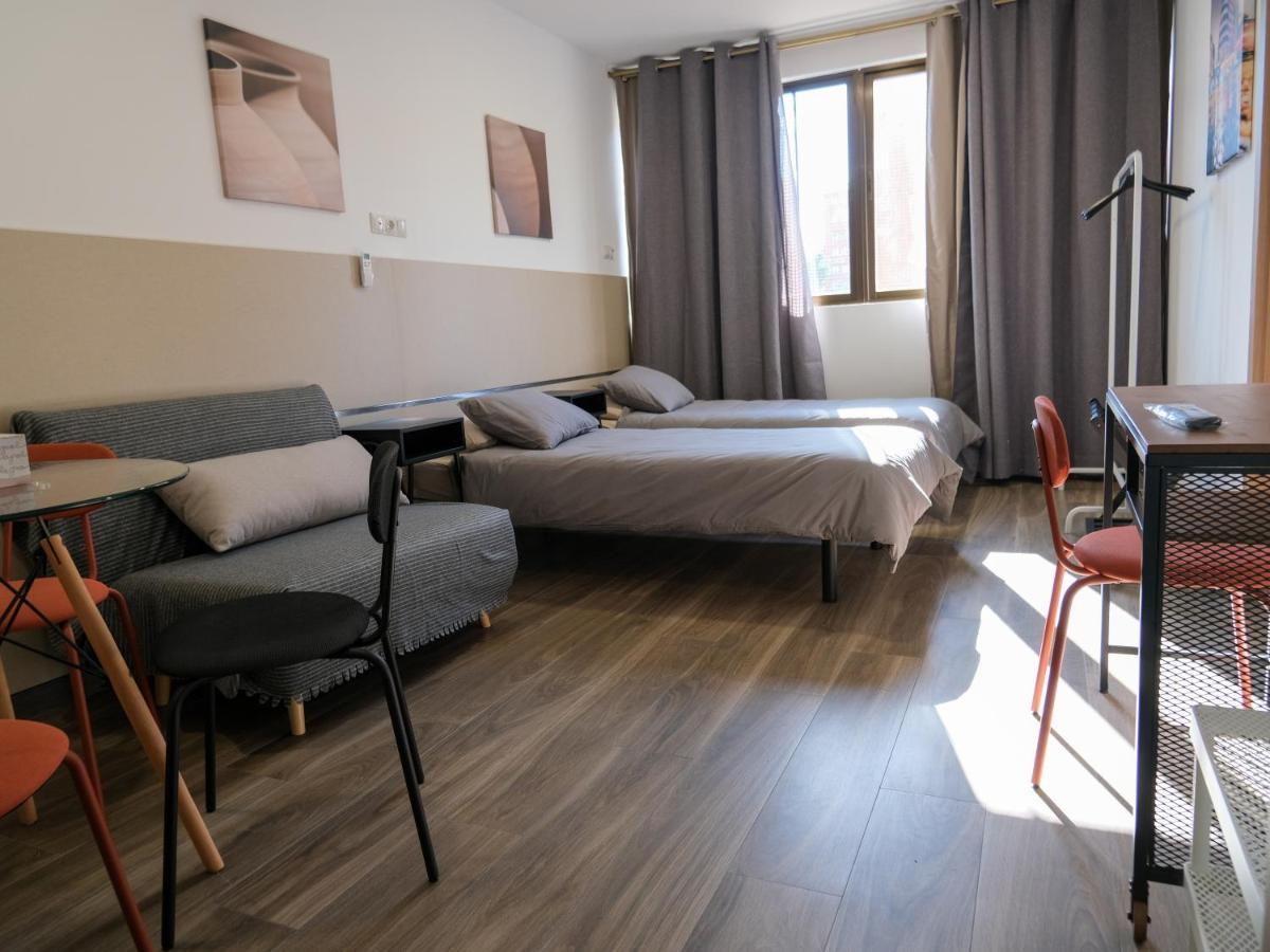 Alianza Suites 马德里 外观 照片