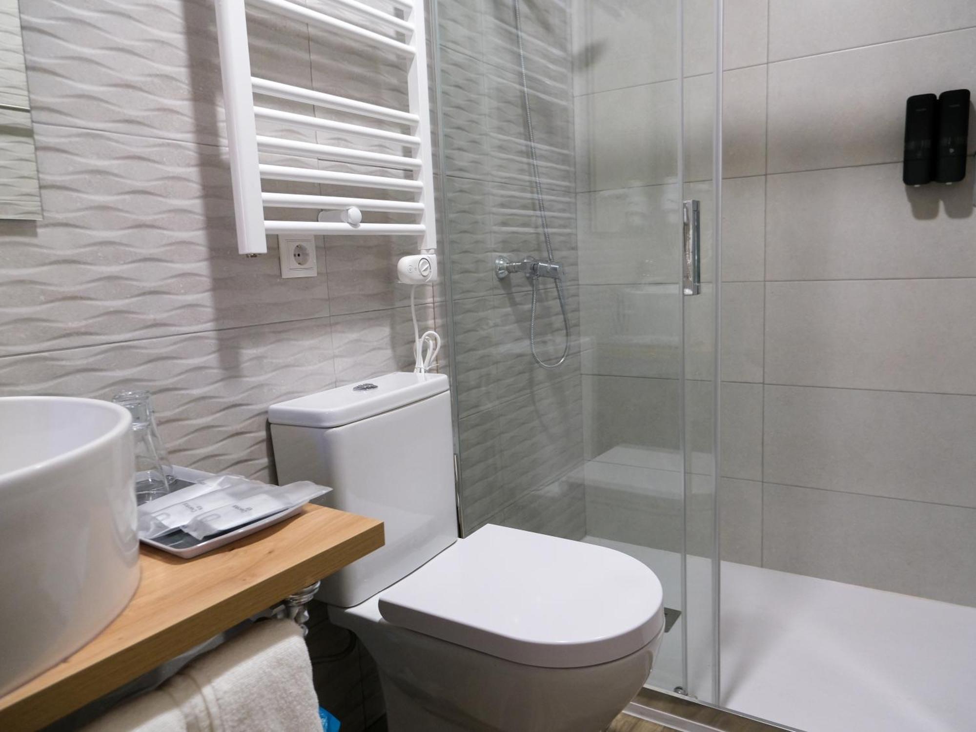 Alianza Suites 马德里 外观 照片